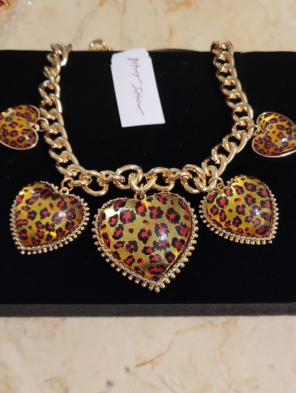 Betsey Johnson Gold Chain Necklace with Leopard Heart Charms -Red/Black Bnwt EL